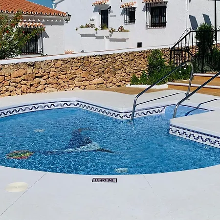 Geraneos De Capistrano By Interhome Nerja