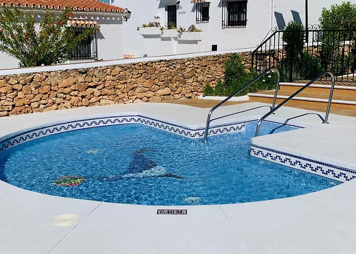 Geraneos De Capistrano By Interhome Nerja